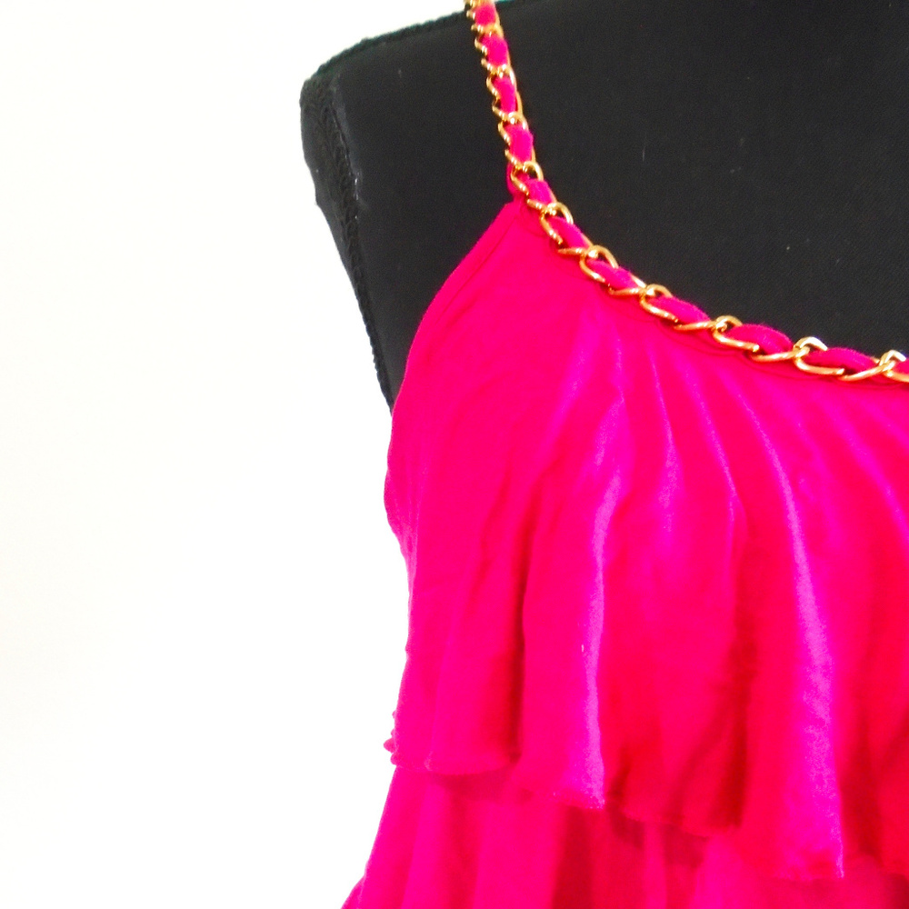 Cable & Gage Ruffled Layered Tank Top - Picture 6 of 6